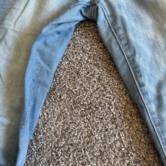 American Eagle jeans - Picture 4 of 4